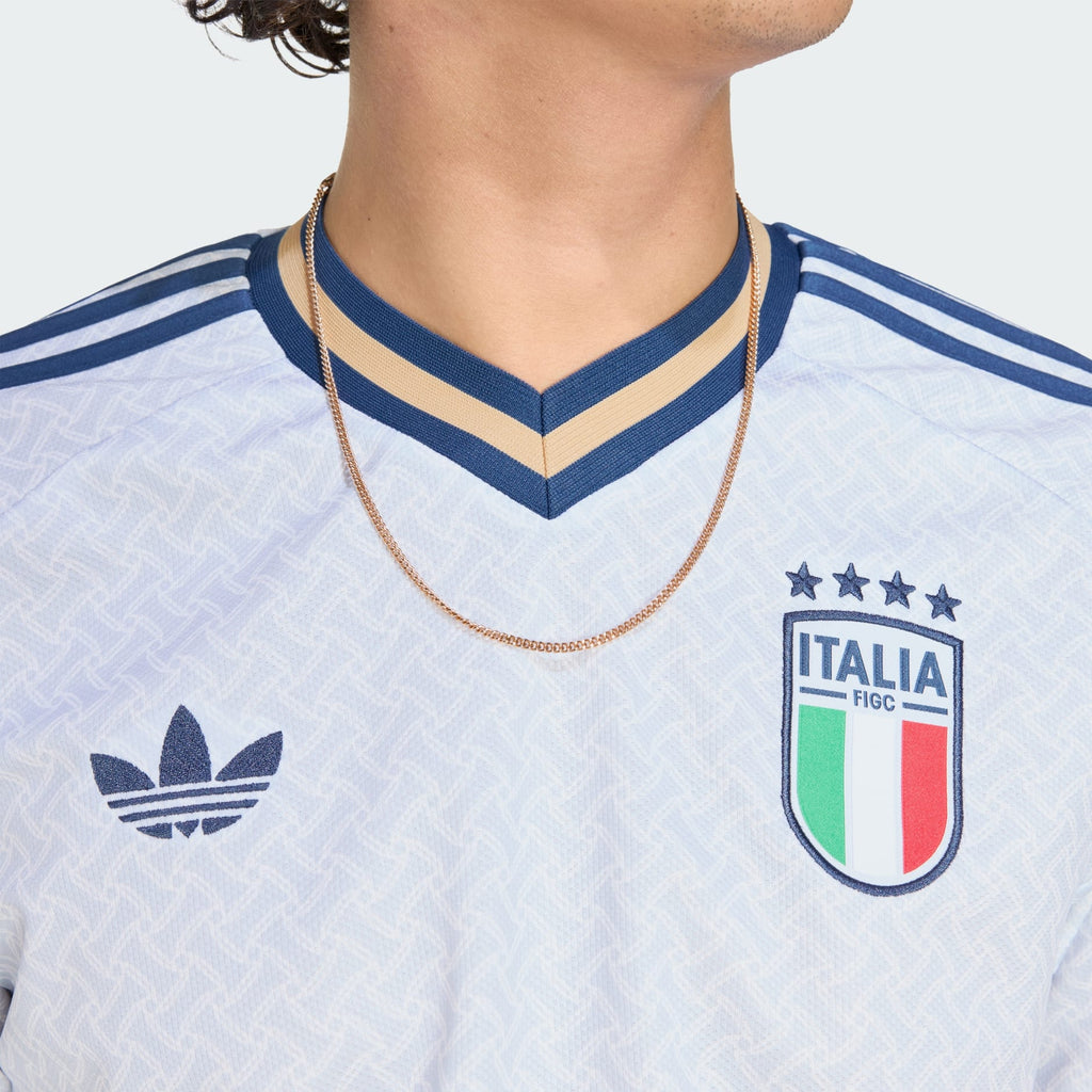 Italy 26 Away Jersey